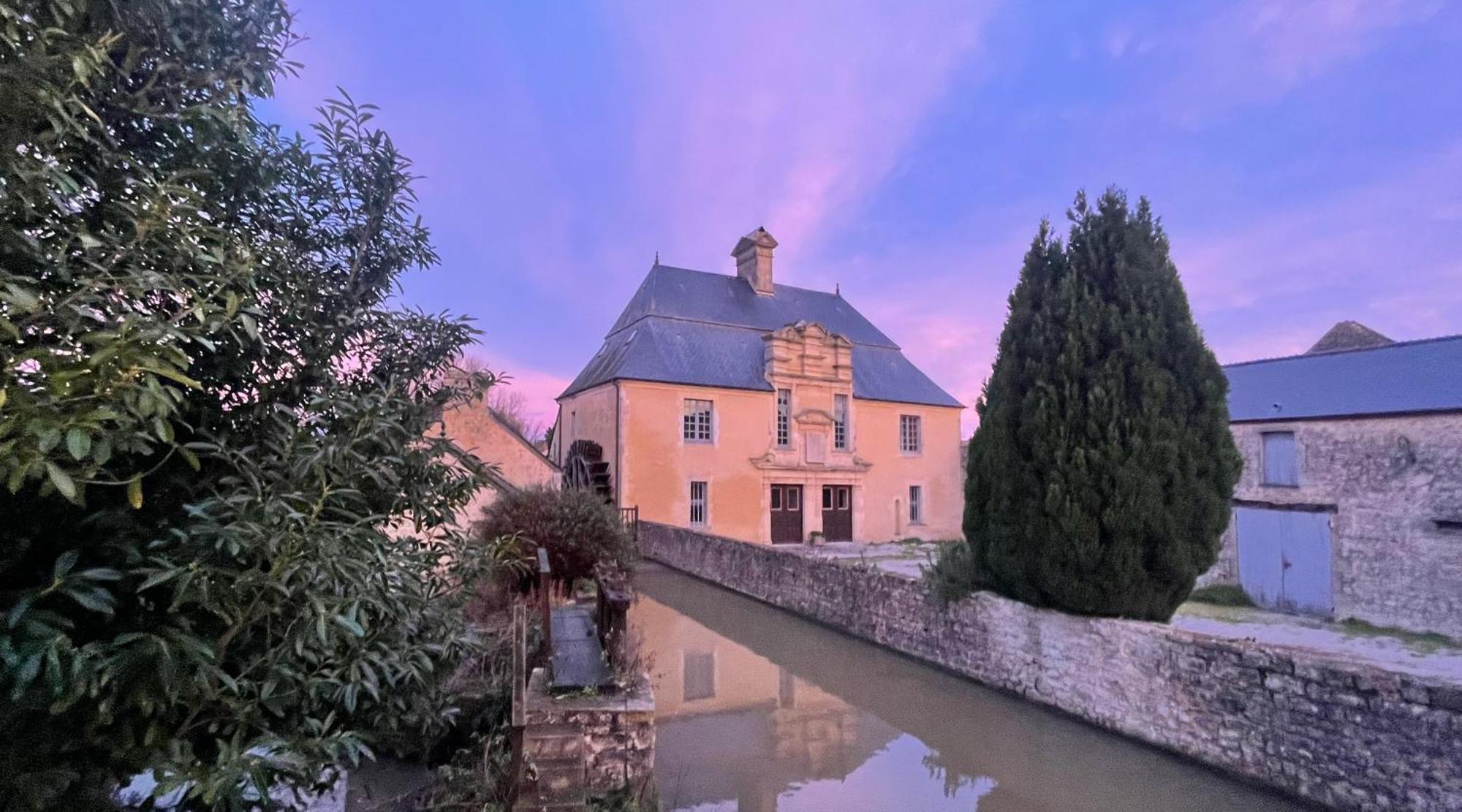 مبيت وإفطار Trevieres Le Beau Moulin المظهر الخارجي الصورة